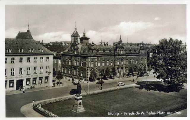 Elbing - Friedrich-Wilhelm-Platz mit Post